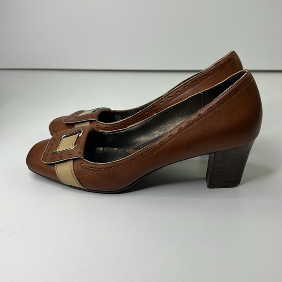 Vintage Naturalizer Women's tan leather retro heels - Picture 6 of 14